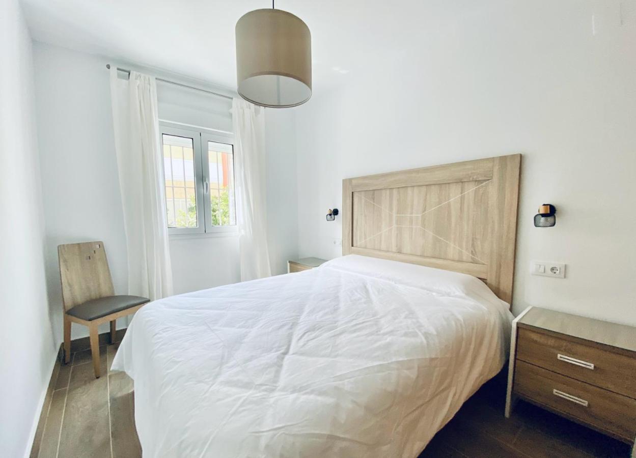 Apartamentos Turisticos Santo Rostro Чипиона Экстерьер фото