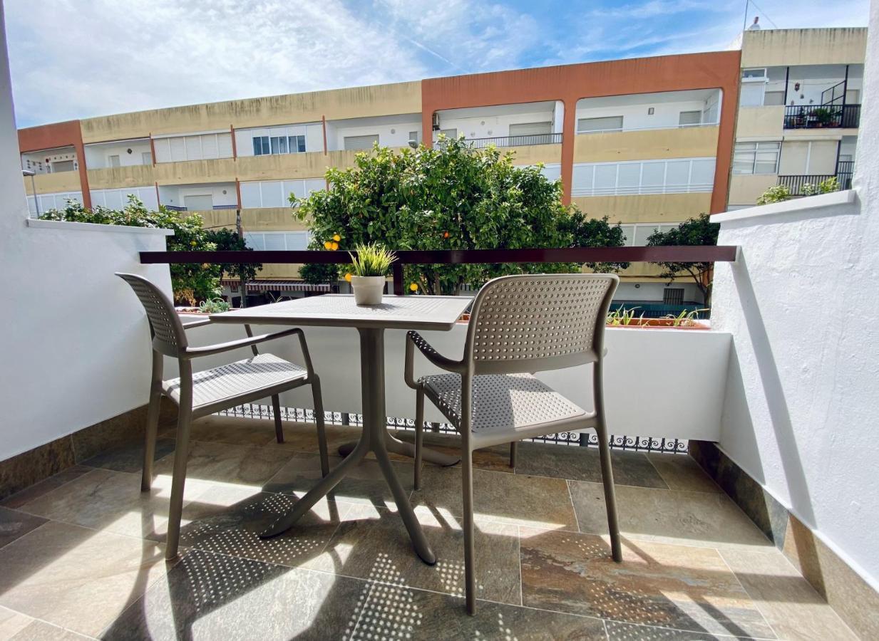 Apartamentos Turisticos Santo Rostro Чипиона Экстерьер фото