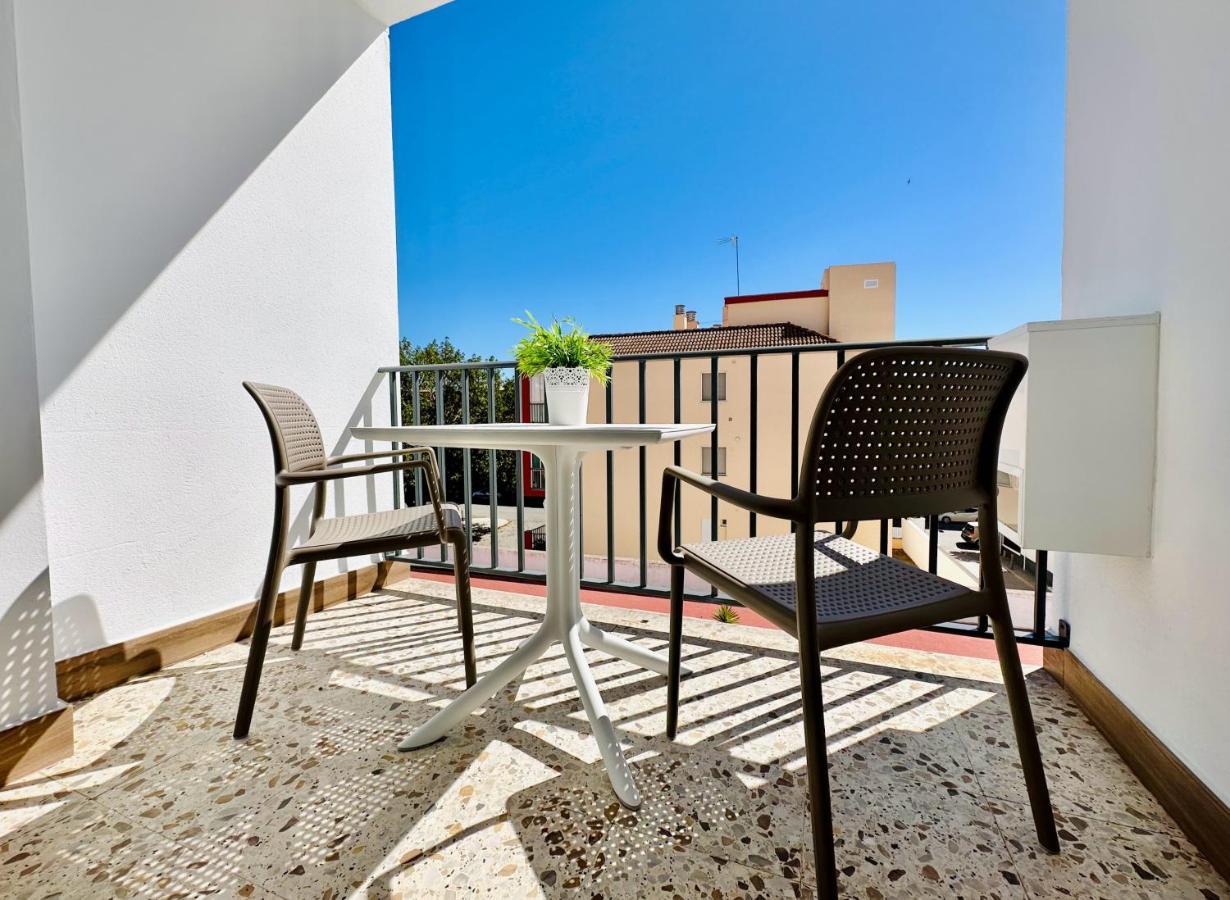 Apartamentos Turisticos Santo Rostro Чипиона Экстерьер фото