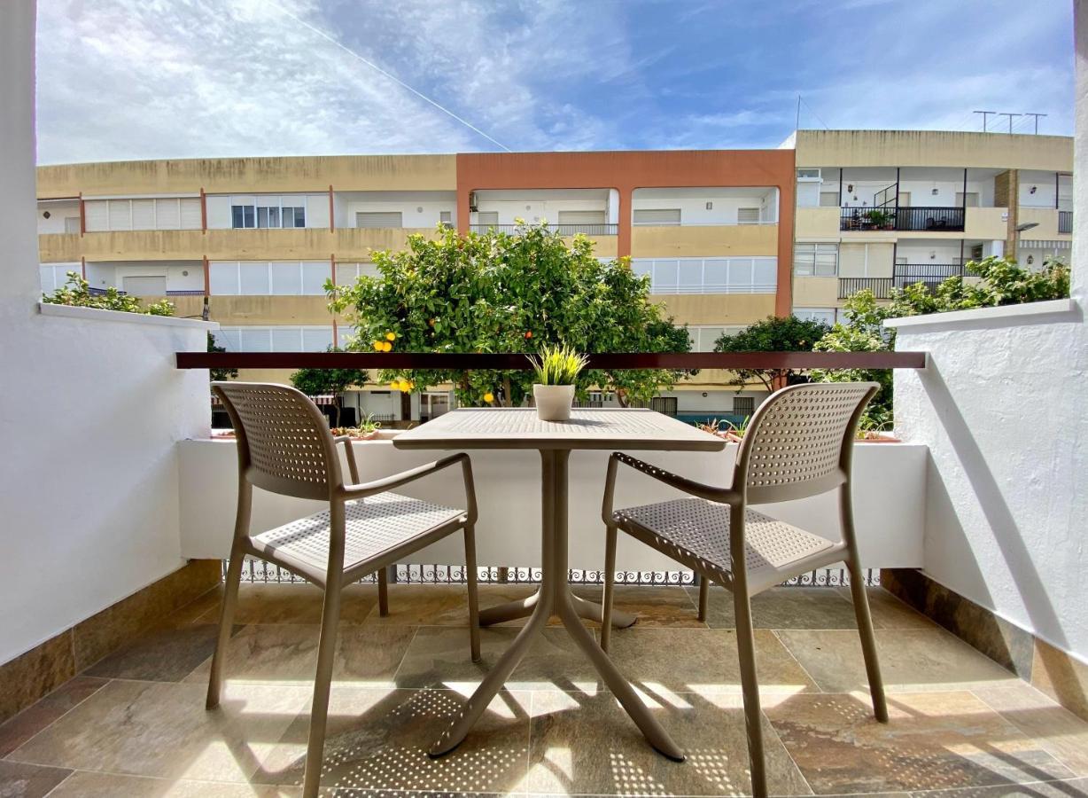 Apartamentos Turisticos Santo Rostro Чипиона Экстерьер фото
