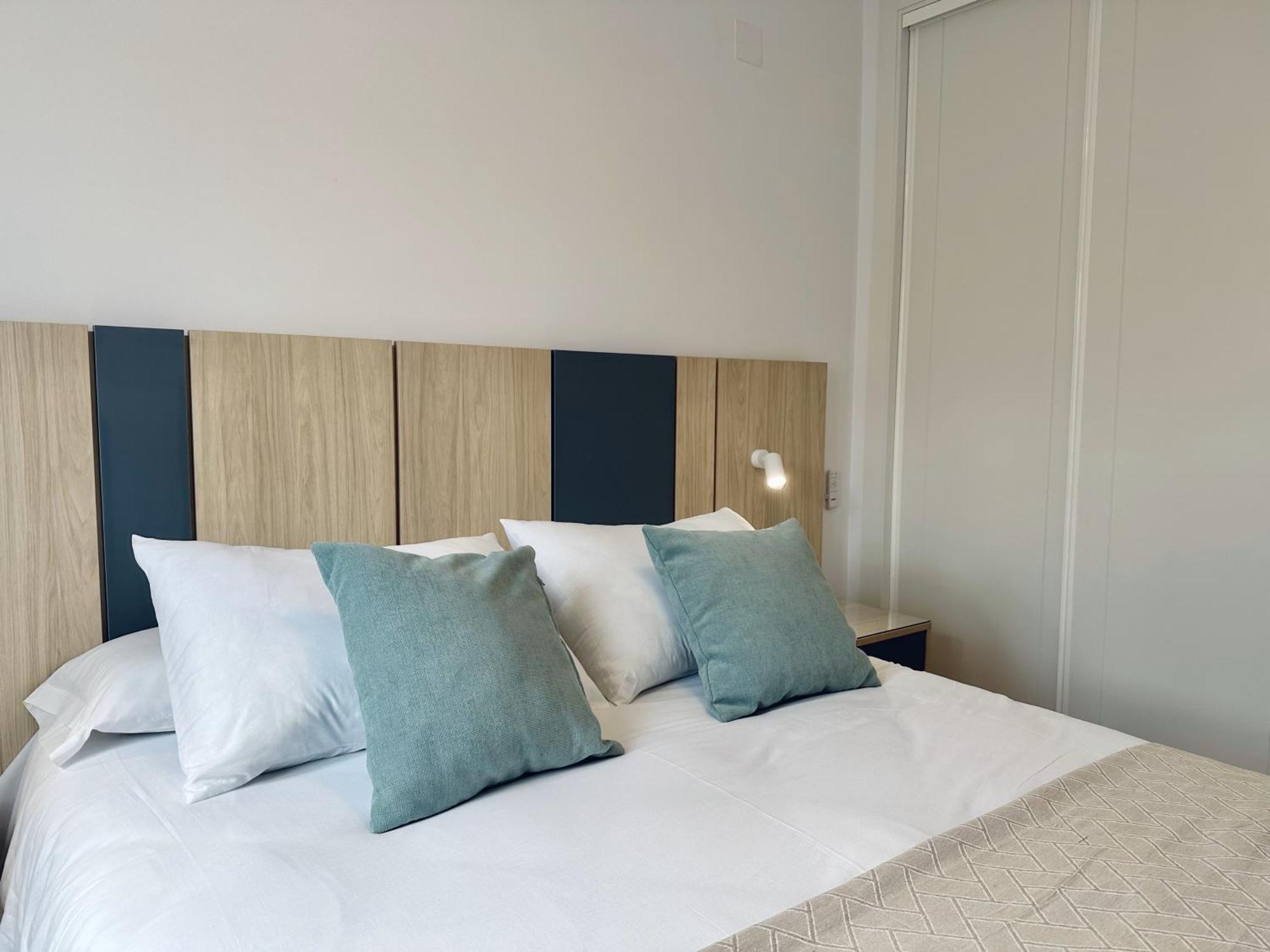 Apartamentos Turisticos Santo Rostro Чипиона Экстерьер фото