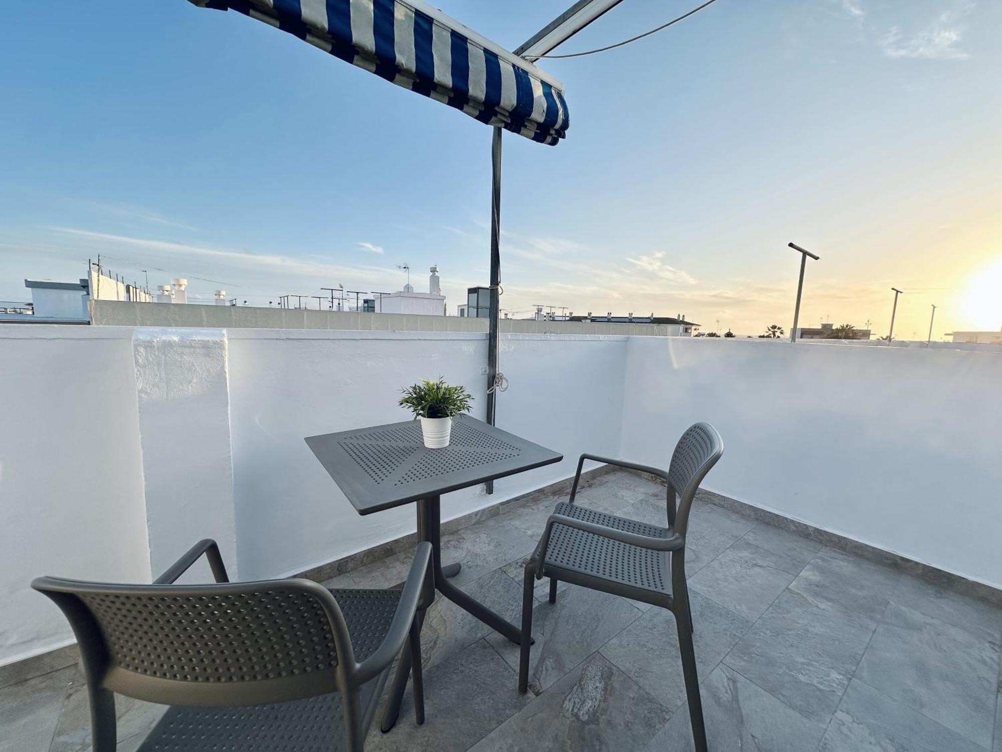 Apartamentos Turisticos Santo Rostro Чипиона Экстерьер фото